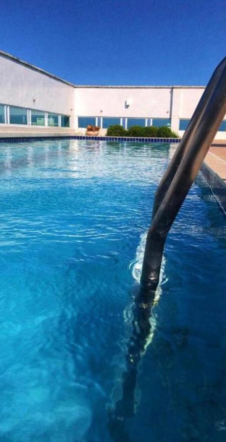 Flat Exclusivo No Hotel Ramada Macae, Smartv, Wifi 512Mbps, Piscina E Garagem Dış mekan fotoğraf